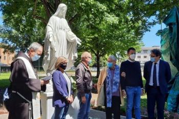 Riconsegnata a Marghera, dopo il restauro, la statua della Madonna